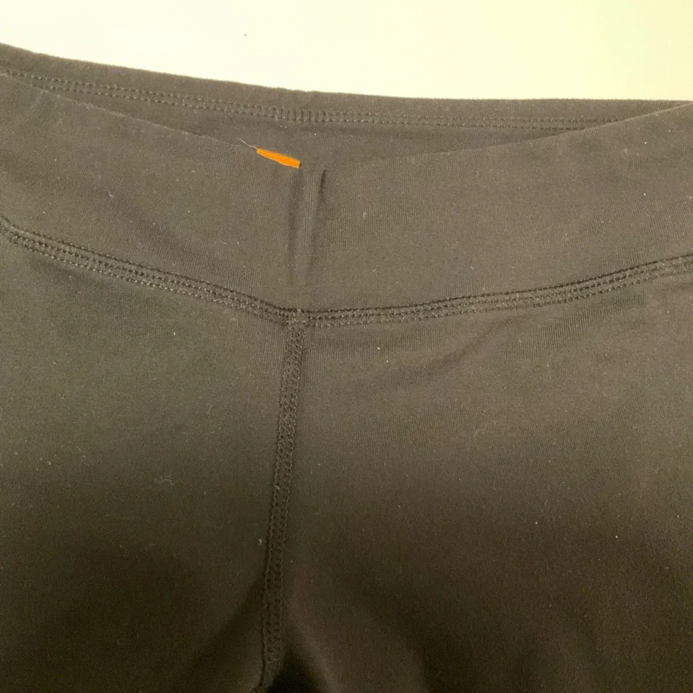 Lucy Workout Leggings, Black Recycled Lucy Performance Leggings Yoga Pants, Sz S - Picture 3 of 16